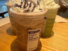 -星巴克臻选(周浦万达店)