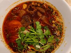 -李与白包子铺(桐梓林店)