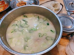 神仙雪浓汤-神仙雪浓汤(明洞店)