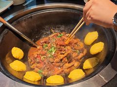 -高家小院铁锅炖大鹅(哈西高铁站店)