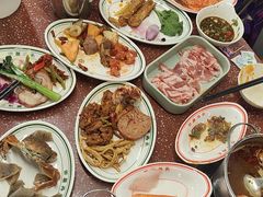 -四囍码头海鲜烧烤自助火锅(外滩南京东路悦荟广场店)