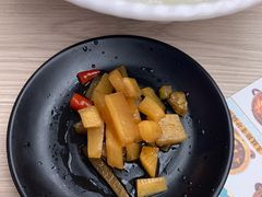 -小鳌陪你小排档·四季小龙虾·田鸡·宵夜(中央第五街店)