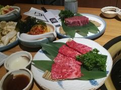-炼火烤肉店