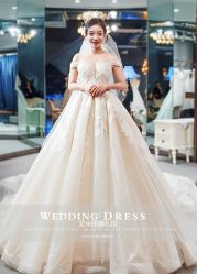 -艾米丽婚纱礼服