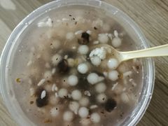 -芳婆糕团店(王府大街店)