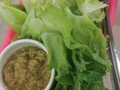 -章记正宗南岗鱼蛋火锅