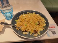 -港丽餐厅(高德置地店)