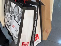 -优衣库(上海虹口龙之梦店)