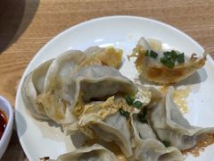 -三好食堂(煎饺·馄饨·肉饼米线·盛世广场店)