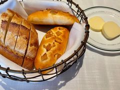 餐前包-Wolfgang’s Steakhouse 沃夫冈牛排馆(上海白玉兰广场店)