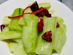 -姚姚酸菜鱼·金戈戈香港豉油鸡(喜荟城联名店)