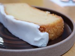 柠檬白巧磅蛋糕-HELLO 27 意面·沙拉·帕尼尼