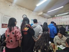 -曹宝林砂锅麻辣烫(星光路店)