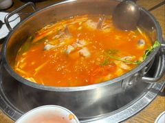 红汤酸汤锅底-阿婉贵州苗家酸汤鱼(梅林店)