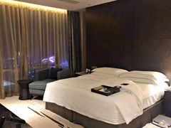 -青岛海尔洲际酒店