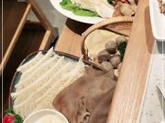 -左庭右院鲜牛肉火锅(环球港店)