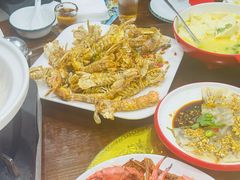 -叶存利海鲜大馅饺子(海宁路总店)