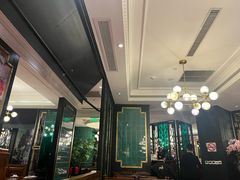 -新白鹿餐厅(爱琴海购物中心店)
