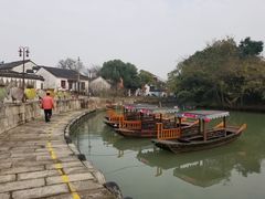 -丝绸小镇荻港古村
