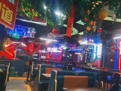 -路边边.炒菜烧烤.音乐餐厅(良乡长虹店)