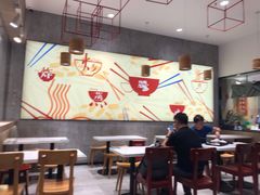 大堂-百事佳烧鸭牛腩(上海虹桥站店)