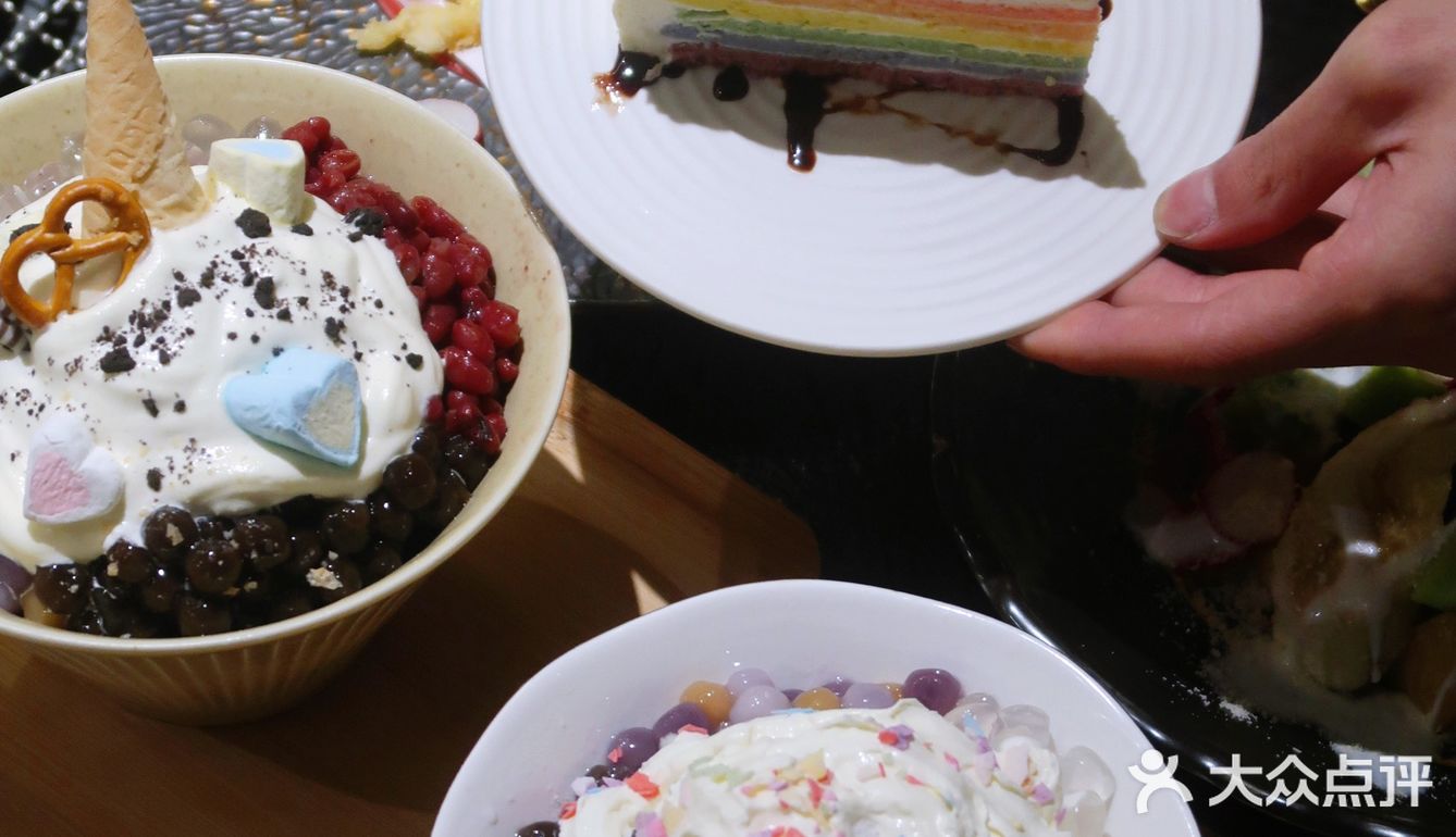 这家烤肉店绝了‼️甜品也敲出圈🍰