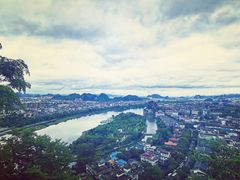 -叠彩山景区