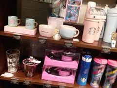 -星巴克(广州淘金路店)