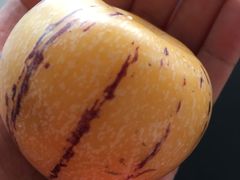 -昆明东站水果交易市场