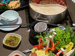 -捞王锅物料理(上海世茂广场店)