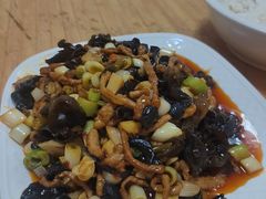 -小四川美食馆(幸福路店)