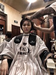 -TWOFACE双面理发馆