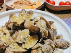 -龙少爷碳火干锅(环球中心店)