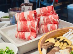 -尚尚仙·酸汤猪手·猪肚鸡火锅(华联万柳购物中心店)