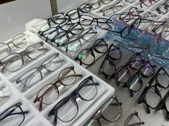 -宝岛眼镜·蔡司(赤峰路地铁站店)