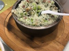 -启东海鲜人家(古美路店)