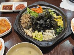 -釜山豚骨汤饭(芝罘万达广场店)