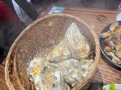 -蚝堡海鲜·威海菜·海肠捞饭·烧烤·亚洲吃蚝公司(幸福门店)