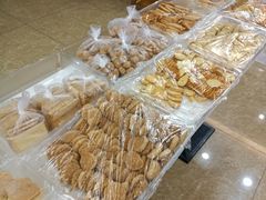 -光明牛奶棚(南泉店)