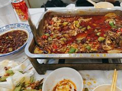 -江城燕子大排档(江汉路步行街店)