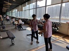 -康斐斯健身(银泰创意城店)