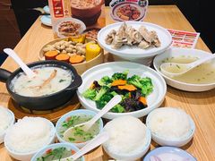 -宏状元现熬粥·京味菜(三里河店)