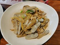 -黄泥岗·地道湖北菜(奥特莱斯店)