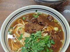 -小马牛肉面·牛骨熬制(南京博物院店)