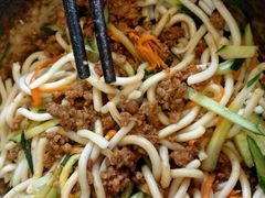 招牌炸酱面-半度雨棚(莫干山路店)