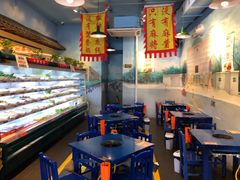-马路边边 传媒大学店