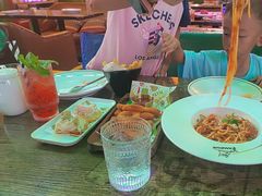 -Famous肥猫墨西哥音乐餐吧(五棵松华熙LIVE店)