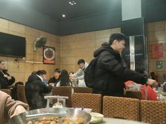 大堂-昱龙大盆牛蛙馆(三兴街总店)