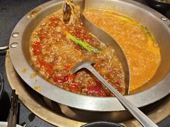 -沸炉重庆老火锅(军事博物馆店)