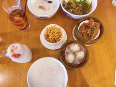 皮蛋瘦肉粥-正斗粥粉面饭